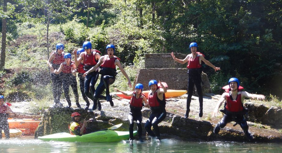Sit op top Slovenië groepsfoto!